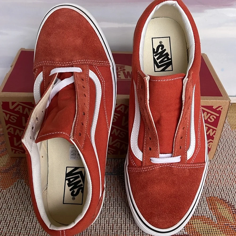 Vans Men’s Old Skool Vr3
Color Theory Burnt Ochre
VN0005UFGWP
Sneakers - Picture 12 of 16